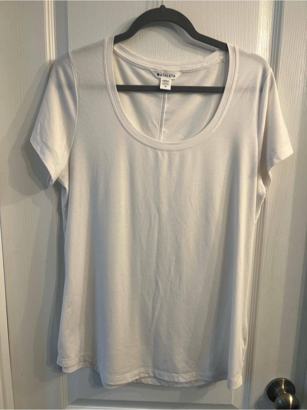 Athleta White Scoop Neck Short Sleeve Tee